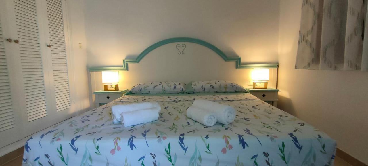 Turquesa Son Bou Apartment ภายนอก รูปภาพ